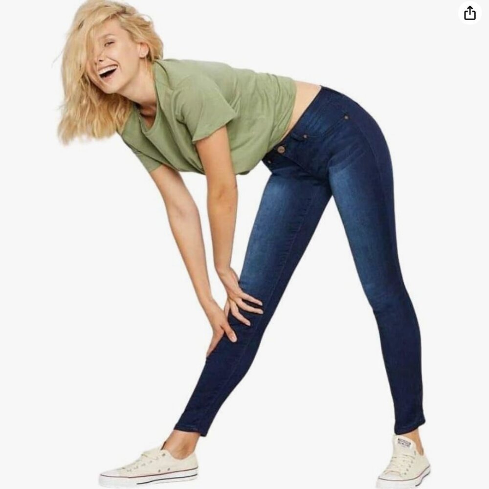 *1822 Denim Women's 30" Mid-Rise Butter Skinny Jeans